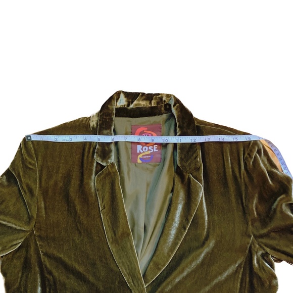 NWOT olive-green silk velvet blazer - Picture 6 of 7